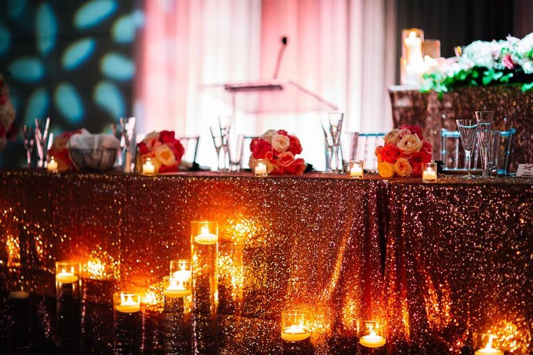 Wedding Feature - Entertainment filled wedding head table