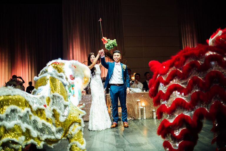 Wedding Feature - Entertainment filled wedding lion dance